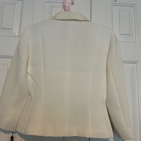 Brand New Tahari Women Jacket and Dress Set - Picture 3 of 8